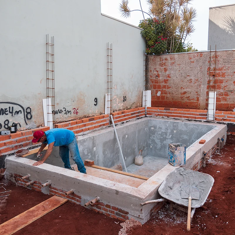 Acompanhamento técnico no canteiro de obras com análise do projeto